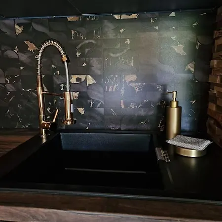 Beau Studio, Moderne, Au Calme Avec Piscine Et Parking Prive Dans Arboree Apartment
